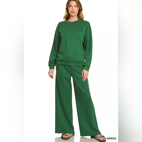 Zenana Outfitters Green Track Pants & Sweatshirt Set - Picture 3 of 4